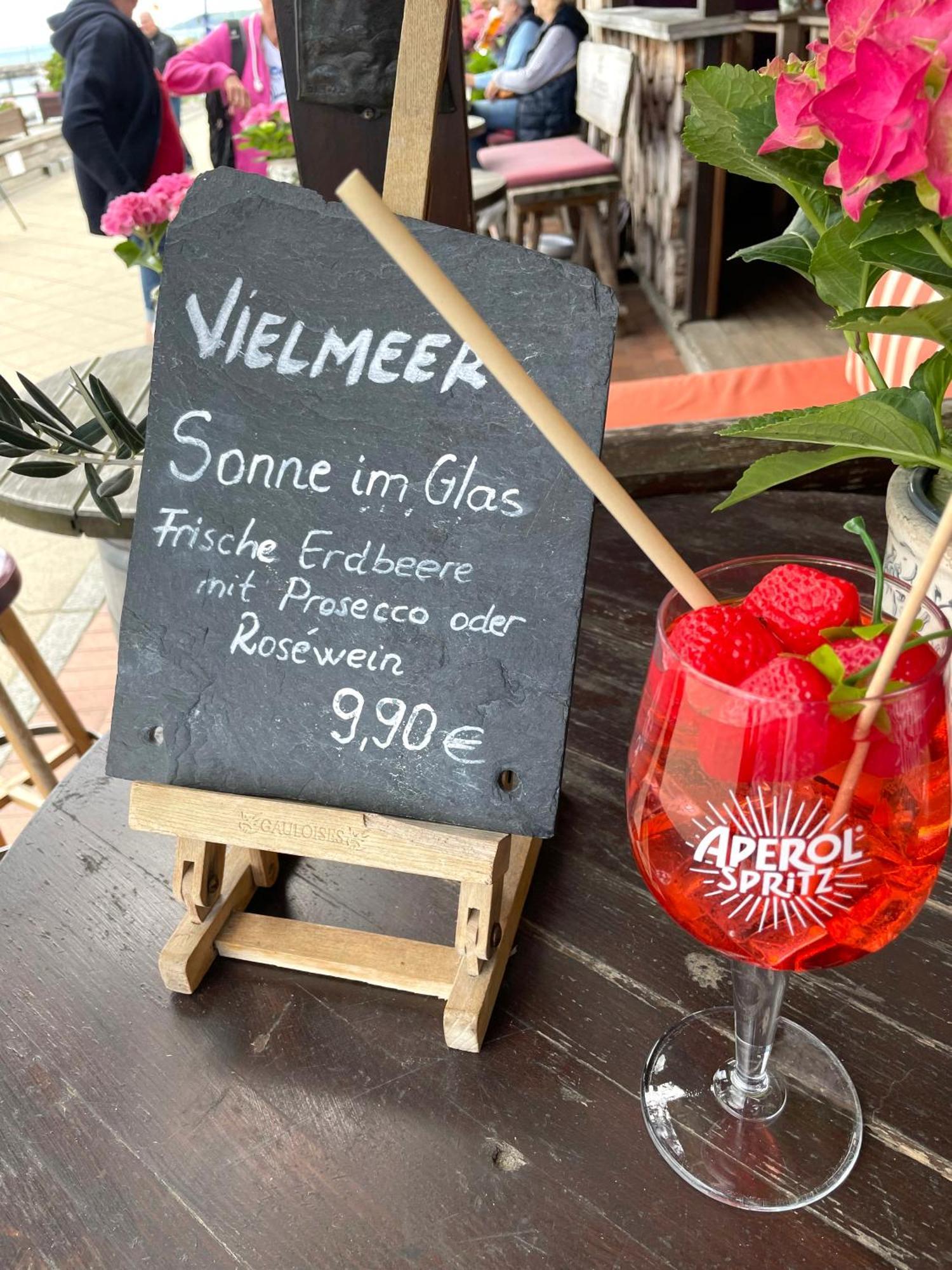 Ostseewind - In Der Strandstrasse-Fuehrt Zur Seebruecke Ostseebad Kühlungsborn Kültér fotó
